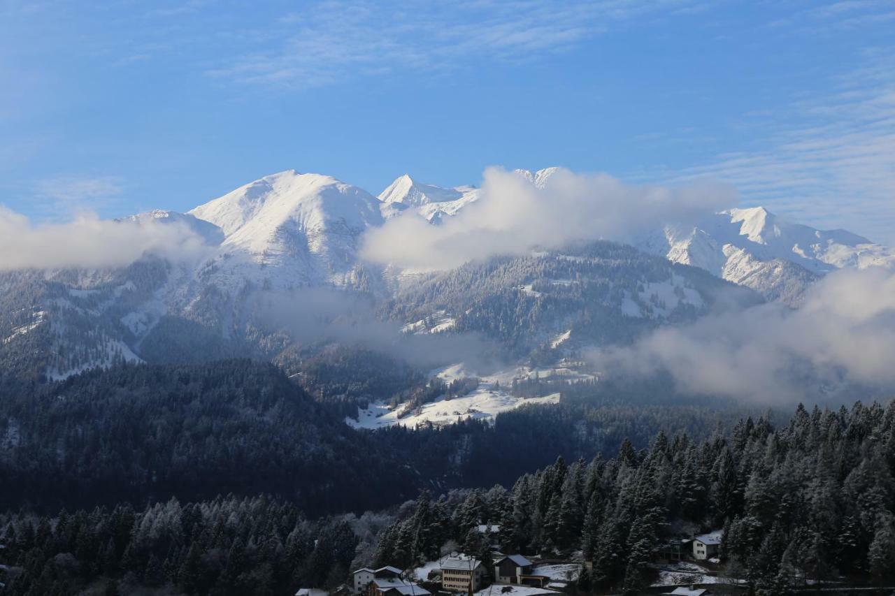 Mira Selva Villa Trin Bagian luar foto